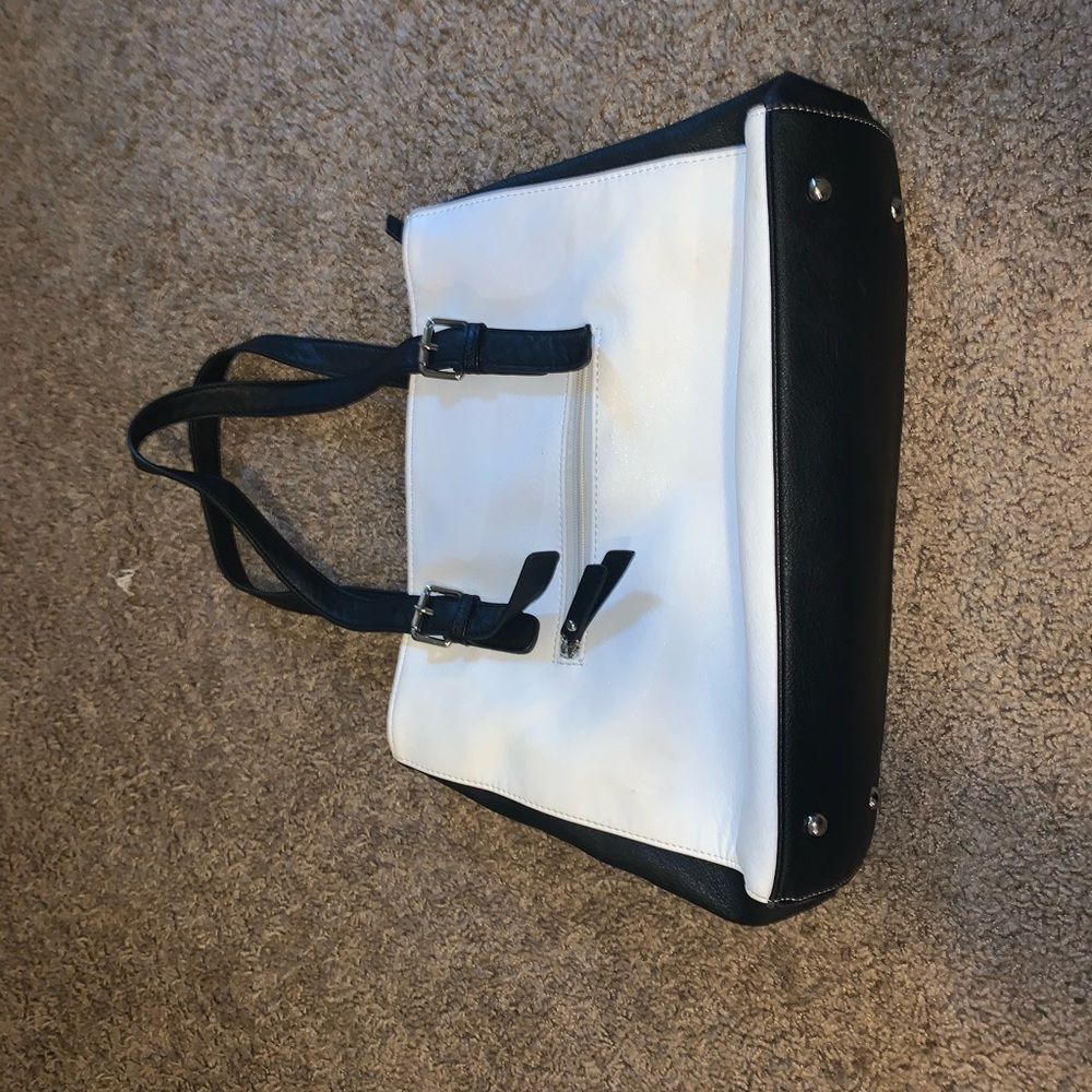 Shoulder bag!